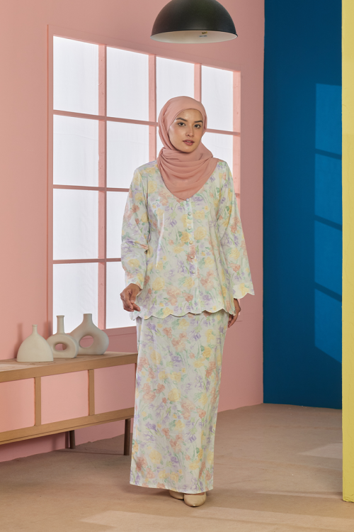 KURUNG FLEUR - LILY IN LIGHT PURPLE