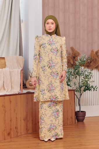 KURUNG FLORENCE - IRIS IN PASTEL YELLOW