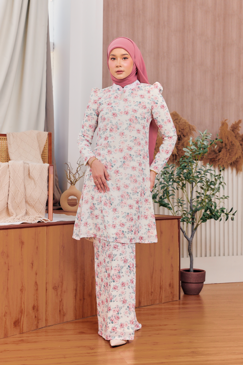 KURUNG FLORENCE - ROSE IN WHITE CREAM