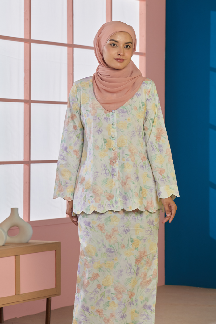 KURUNG FLEUR - LILY IN LIGHT PURPLE