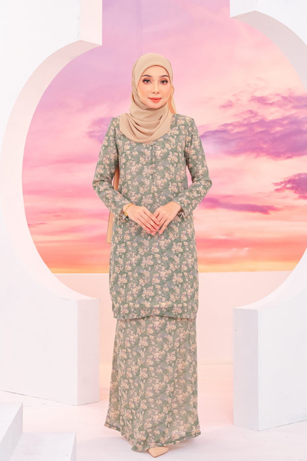 KURUNG FLORAL - PEONY TURF GREEN